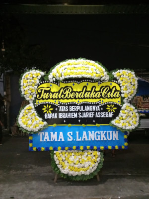 Papan Bunga Duka di Jair
