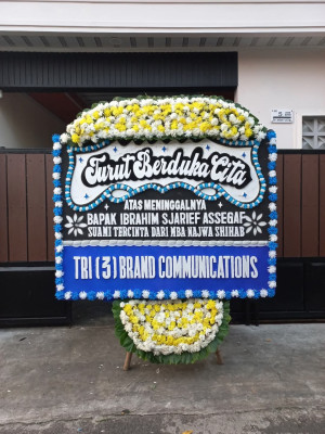 Papan Bunga Duka di Jair